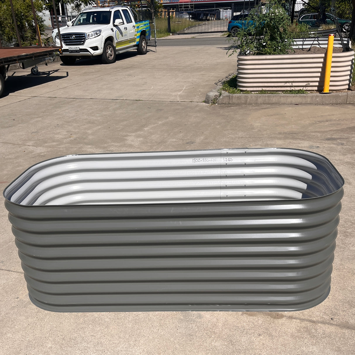1800 x 850 x 635 Modline Garden Bed