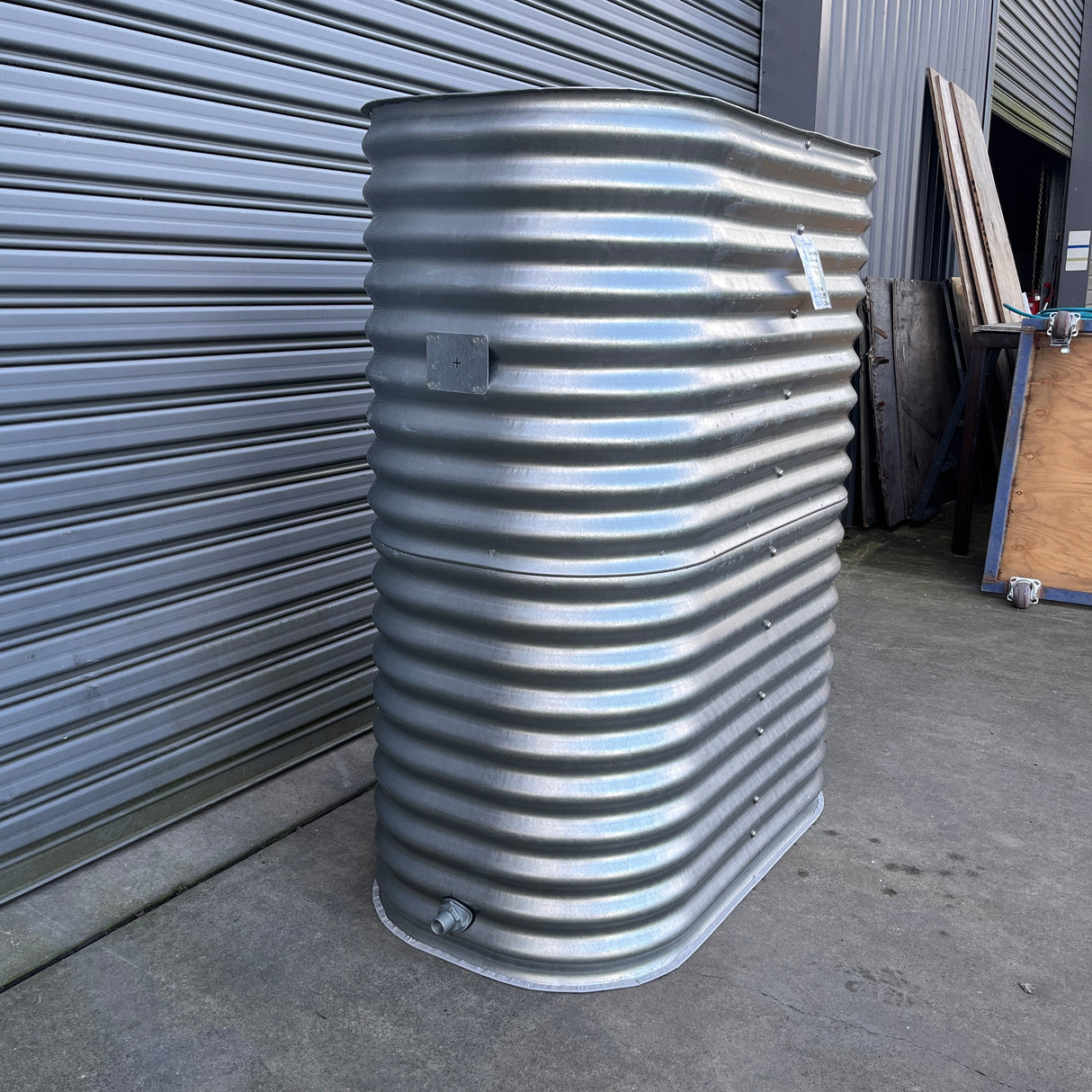 1,243 Litre Modline Water Tank