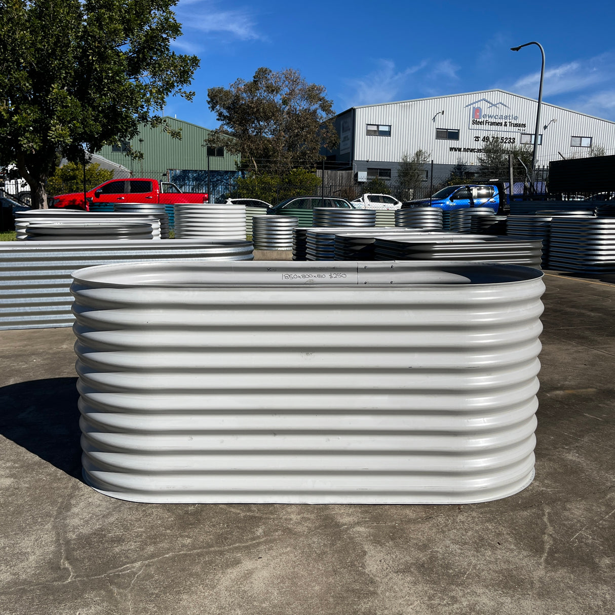 1850 x 800 x 810 Slimline Garden Bed