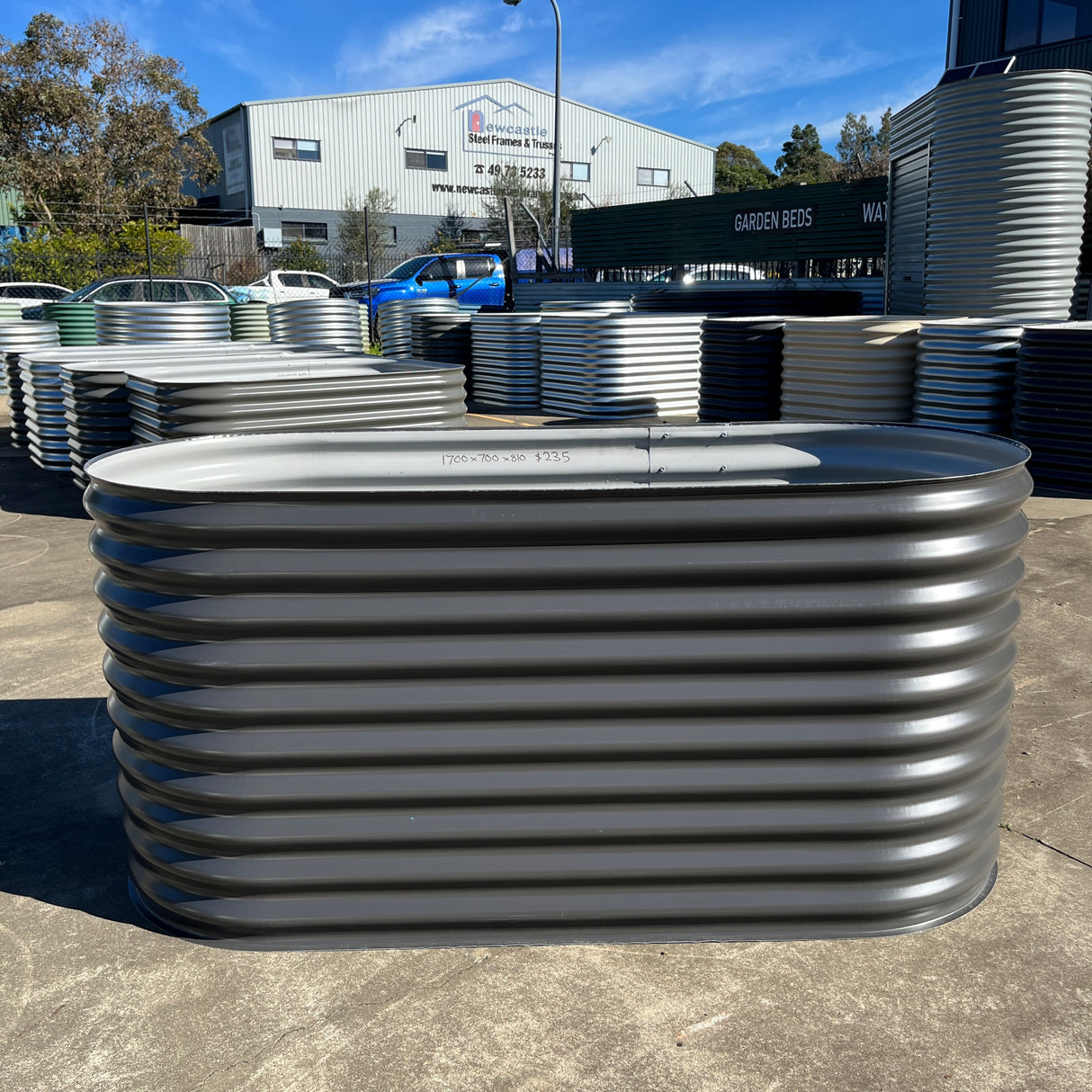 1700 x 700 x 810 Slimline Garden Bed