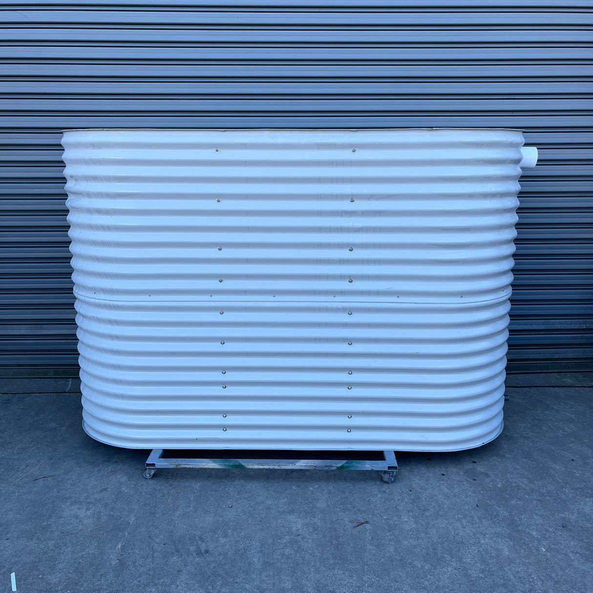 3,028 Litre Slimline Water Tank