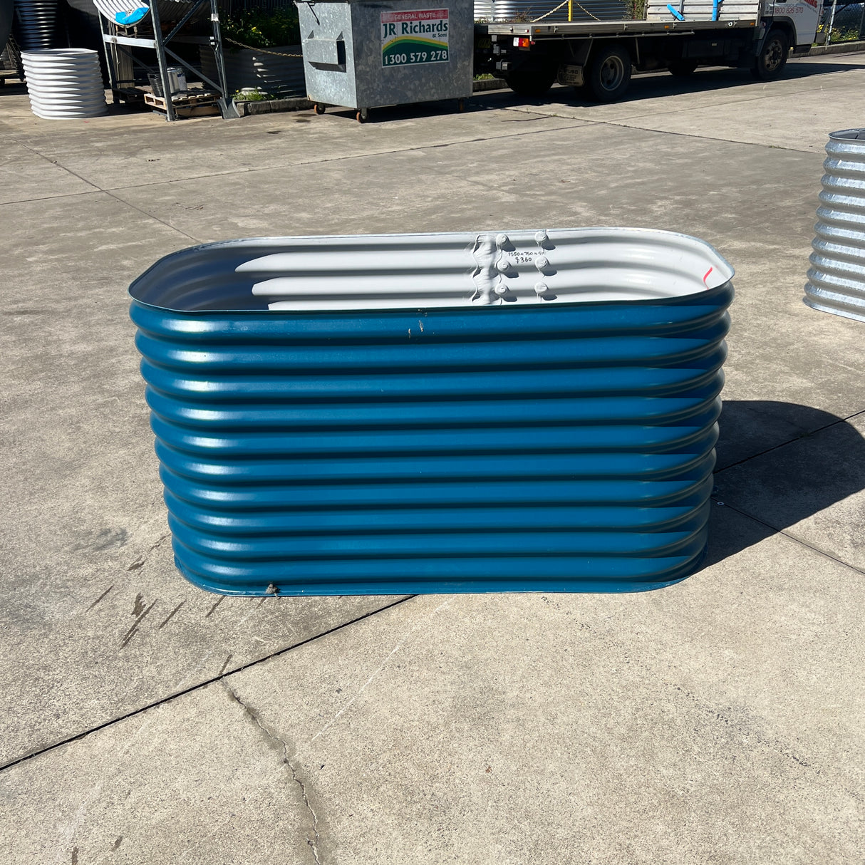 1550 x 750 x 810 Modline Garden Bed