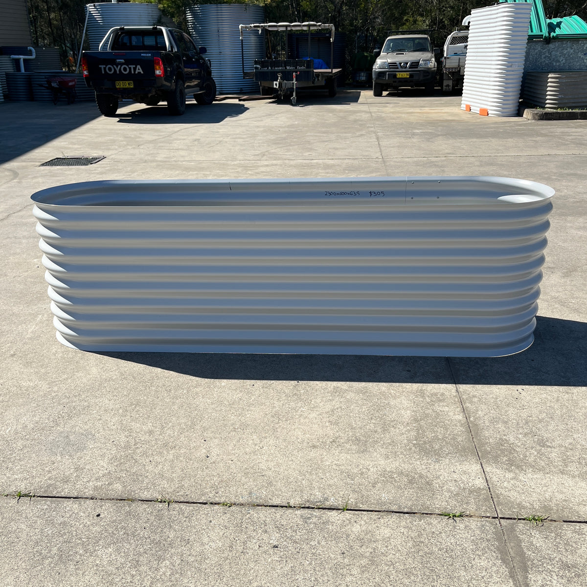 2300 x 600 x 635 Slimline Garden Bed