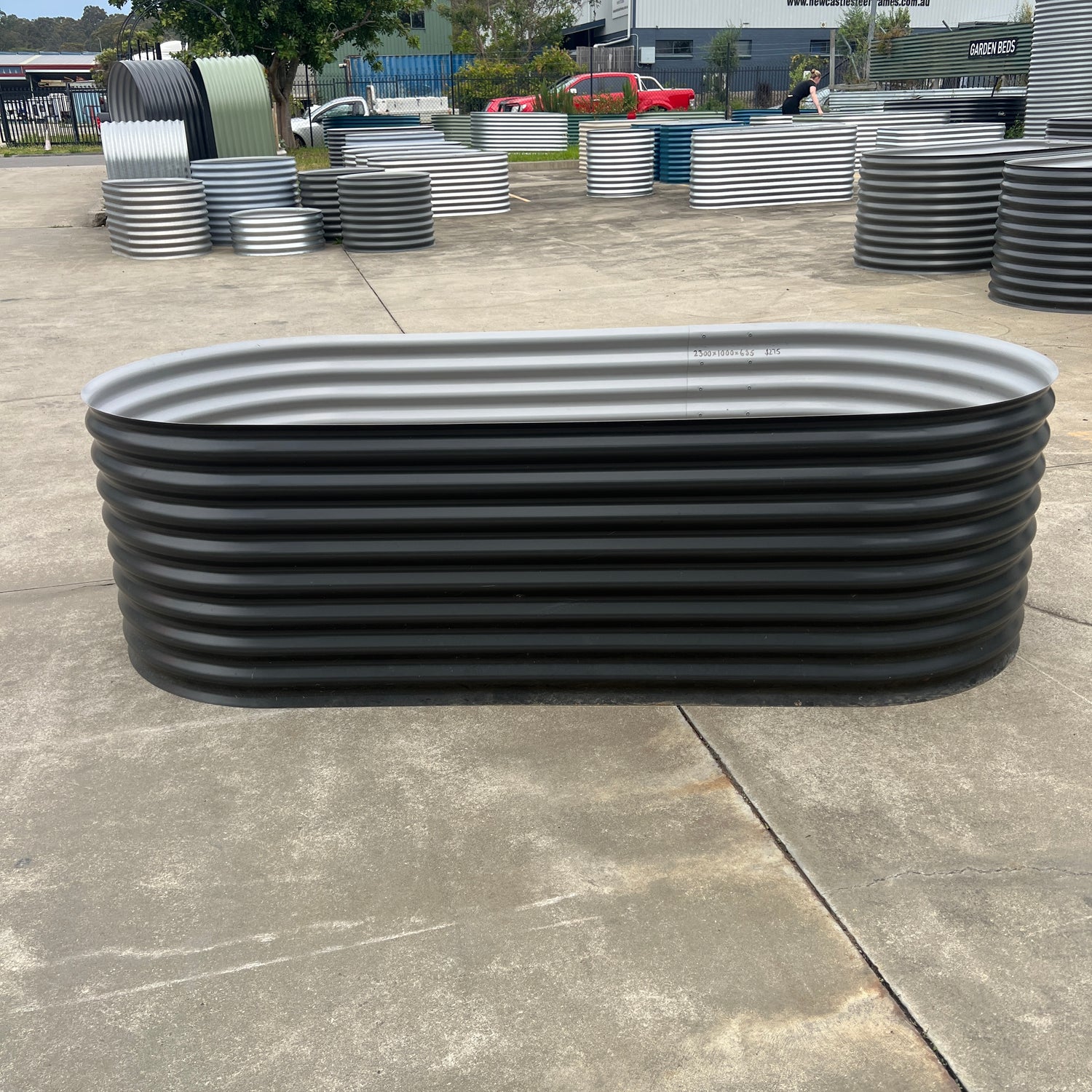 2300 x 1000 x 635 Slimline Garden Bed