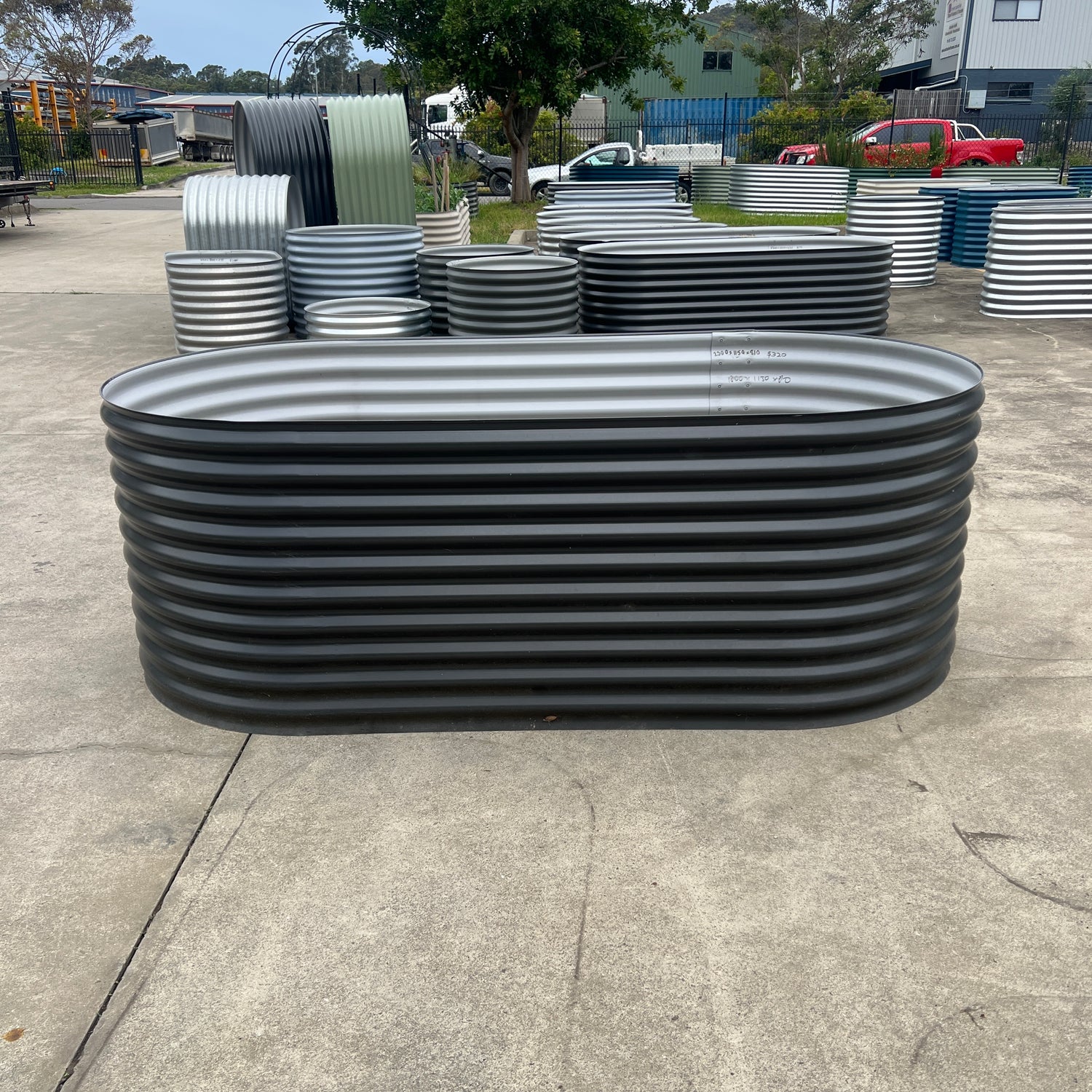 2300 x 1000 x 810 Slimline Garden Bed