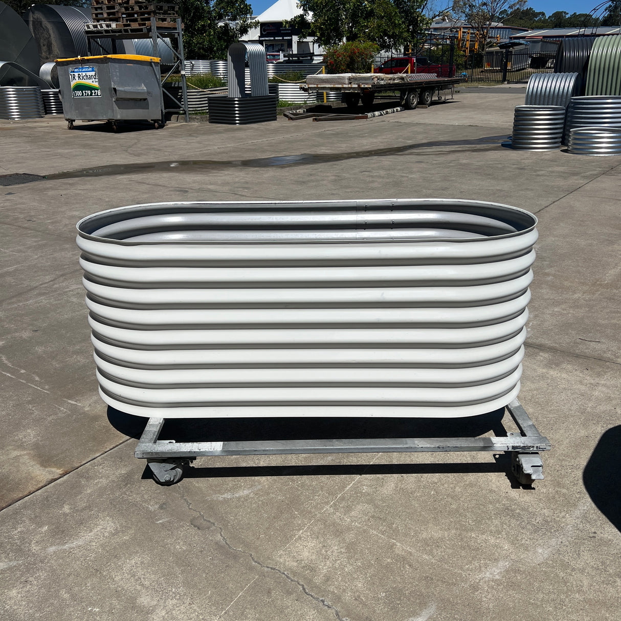 1700 x 700 x 635 Slimline Garden Bed