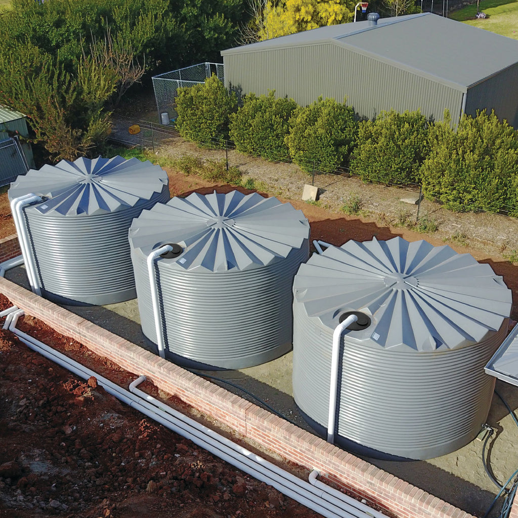 Big round poly water tanks with crown force roof