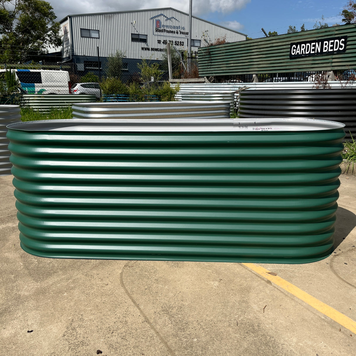 2100 x 700 x 810 Slimline Garden Bed