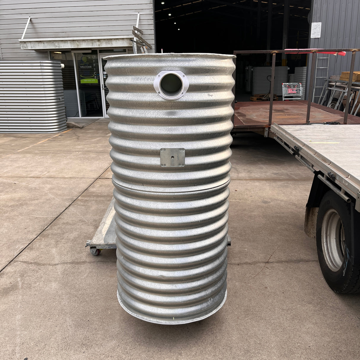 3,180 Litre Slimline Water Tank