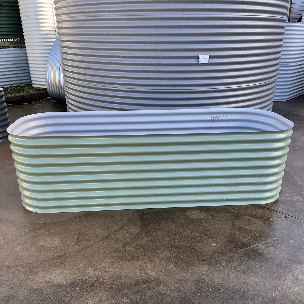 2400 x 800 x 635 Modline Garden Bed