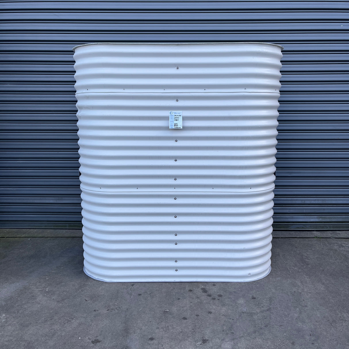 2,018 Litre Slimline Water Tank