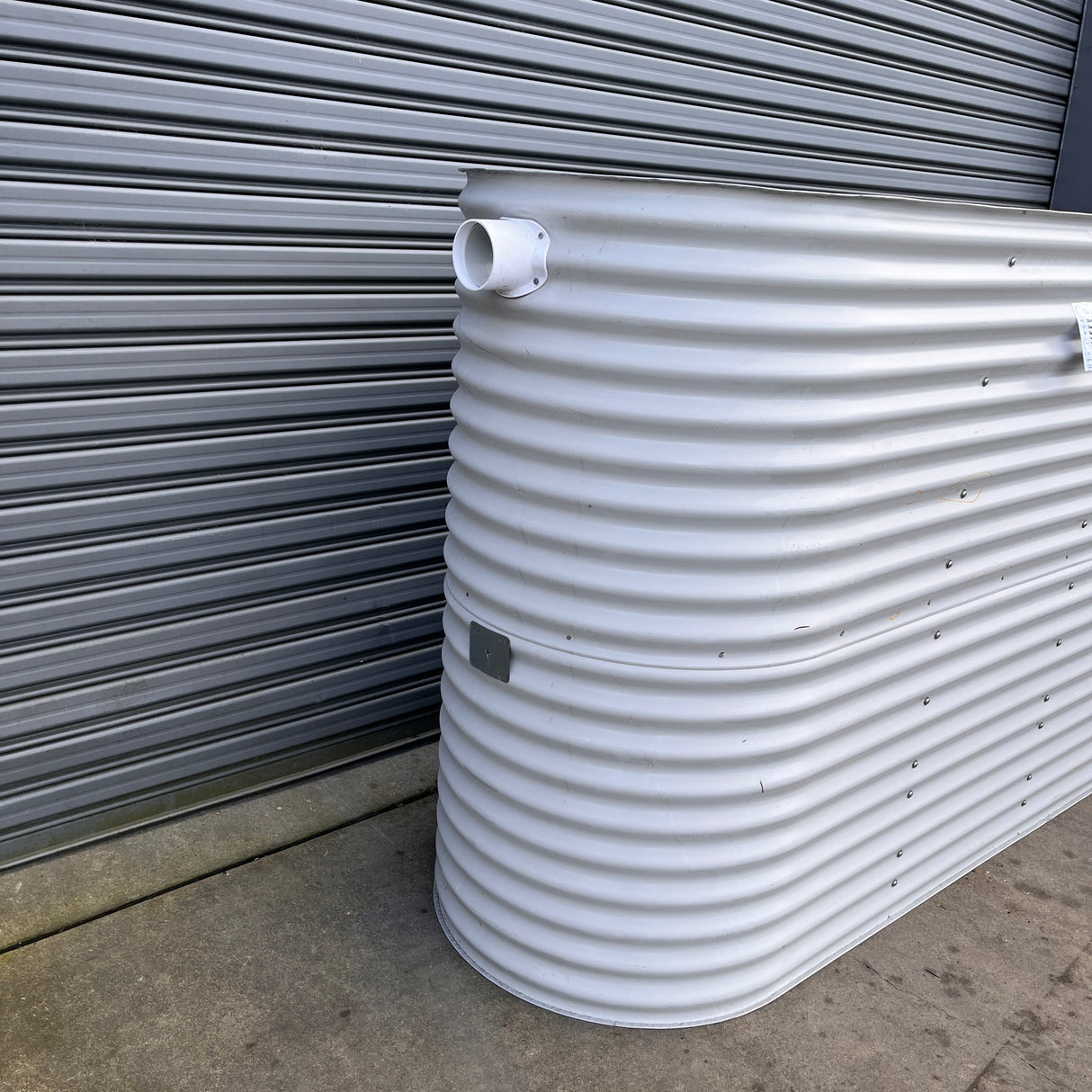3,018 Litre Slimline Water Tank