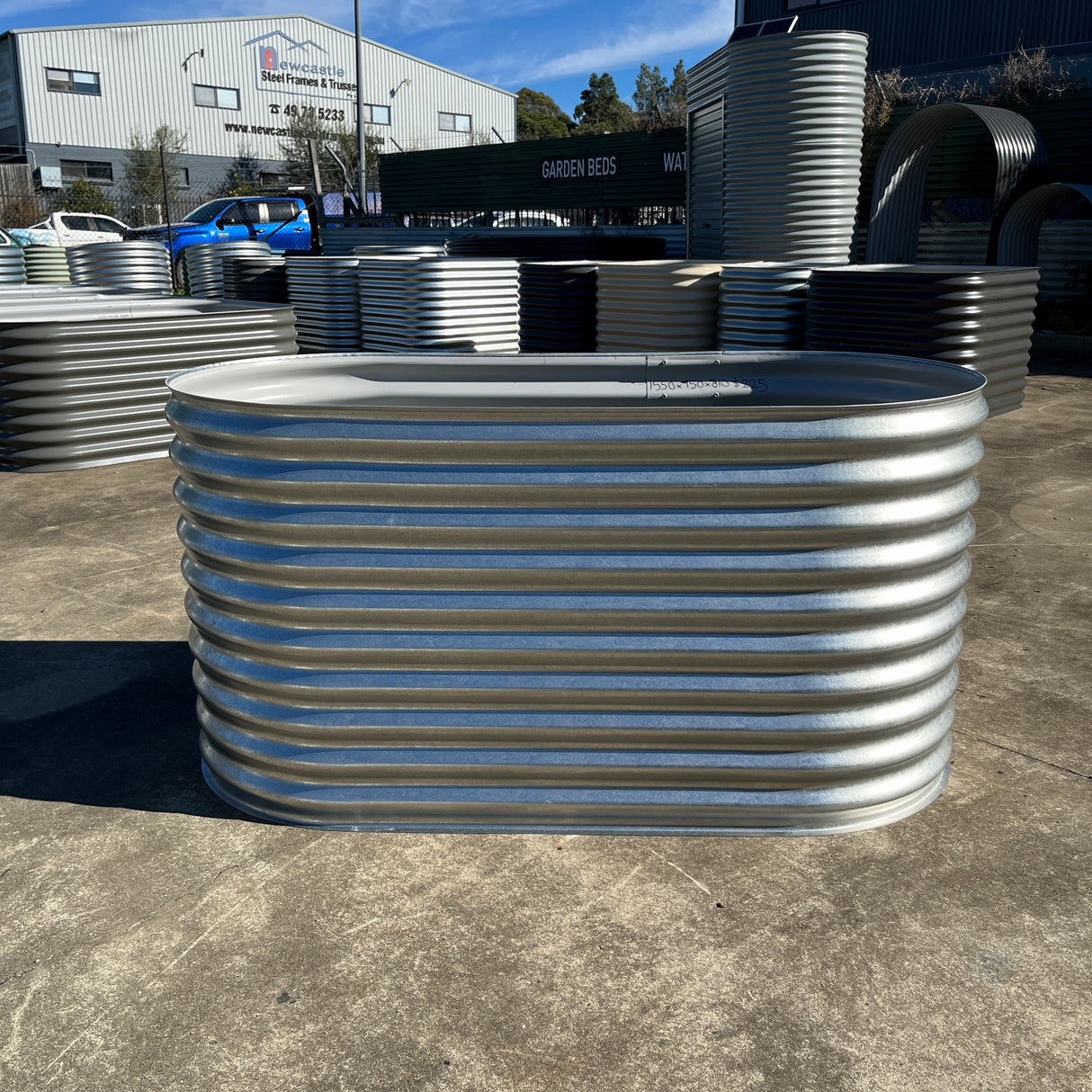 1550 x 750 x 810 Slimline Garden Bed