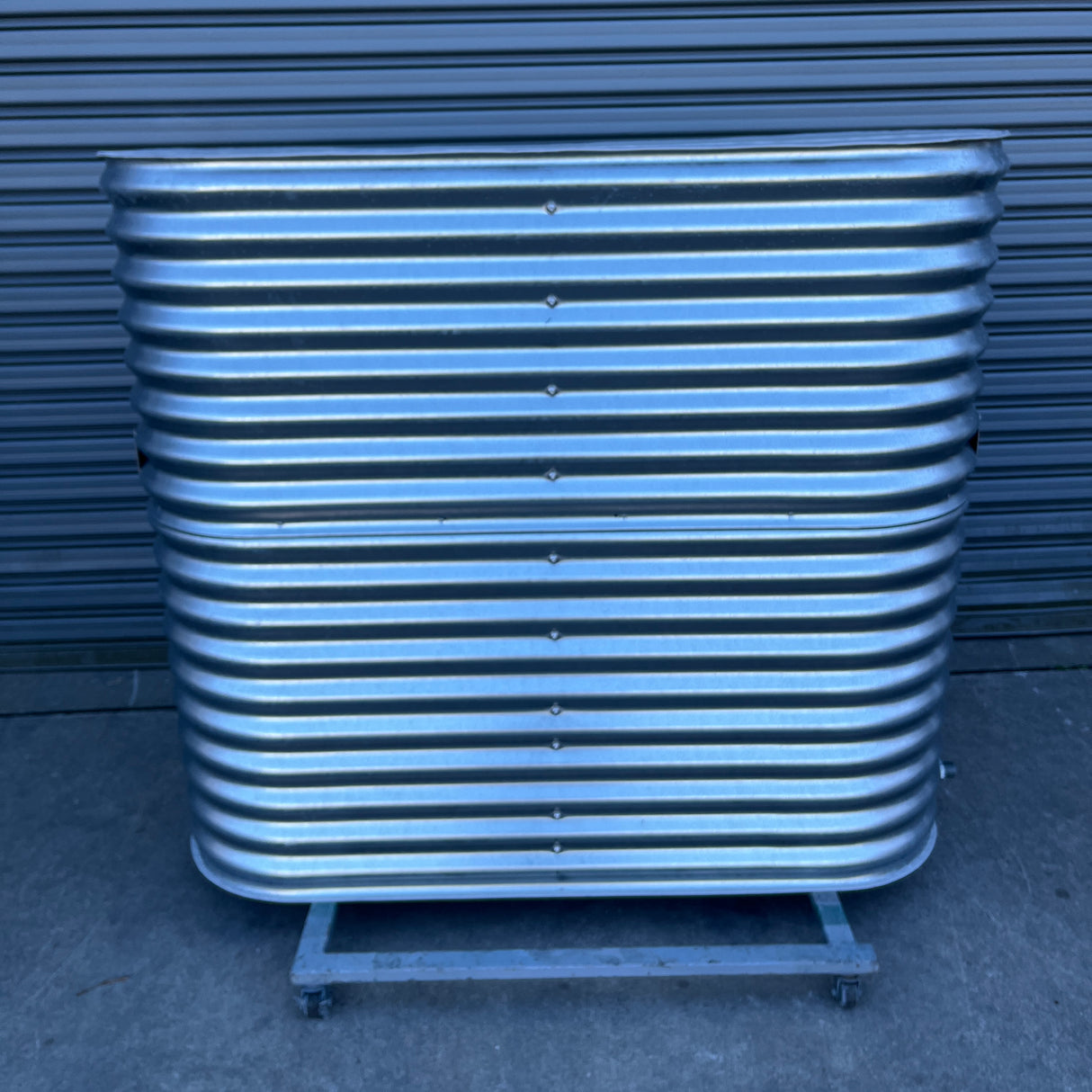 1,157 Litre Slimline Water Tank