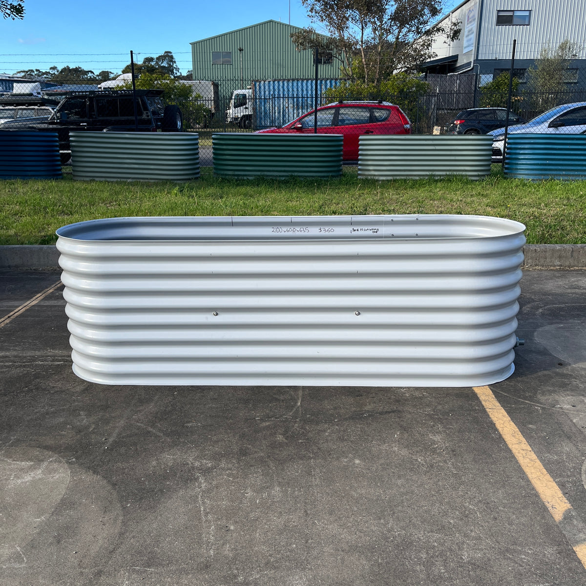 2100 x 600 x 635 Slimline Garden Bed