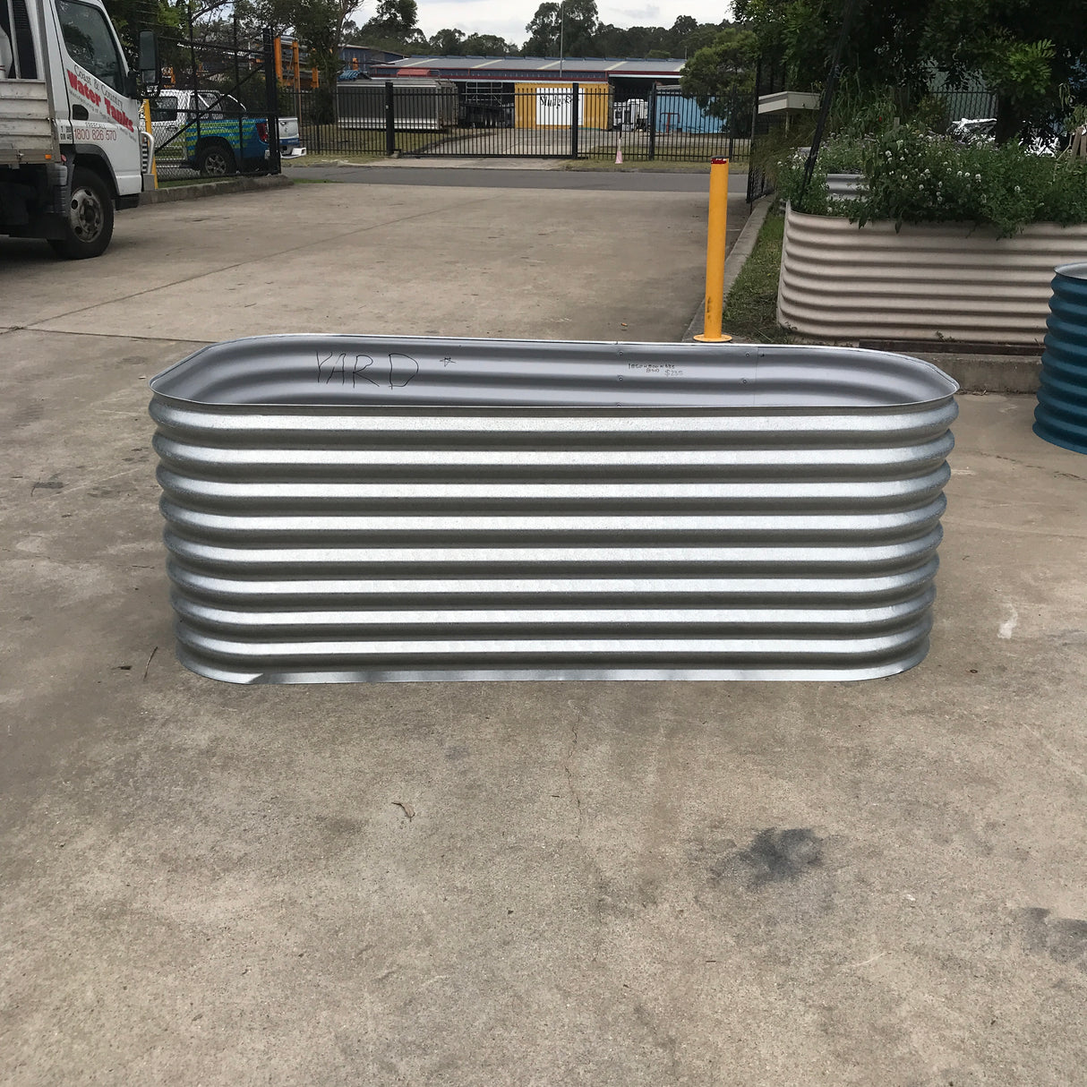 1850 x 850 x 635 Modline Garden Bed