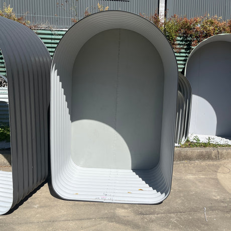 1800 x 1150 x 810 Wood Hutch