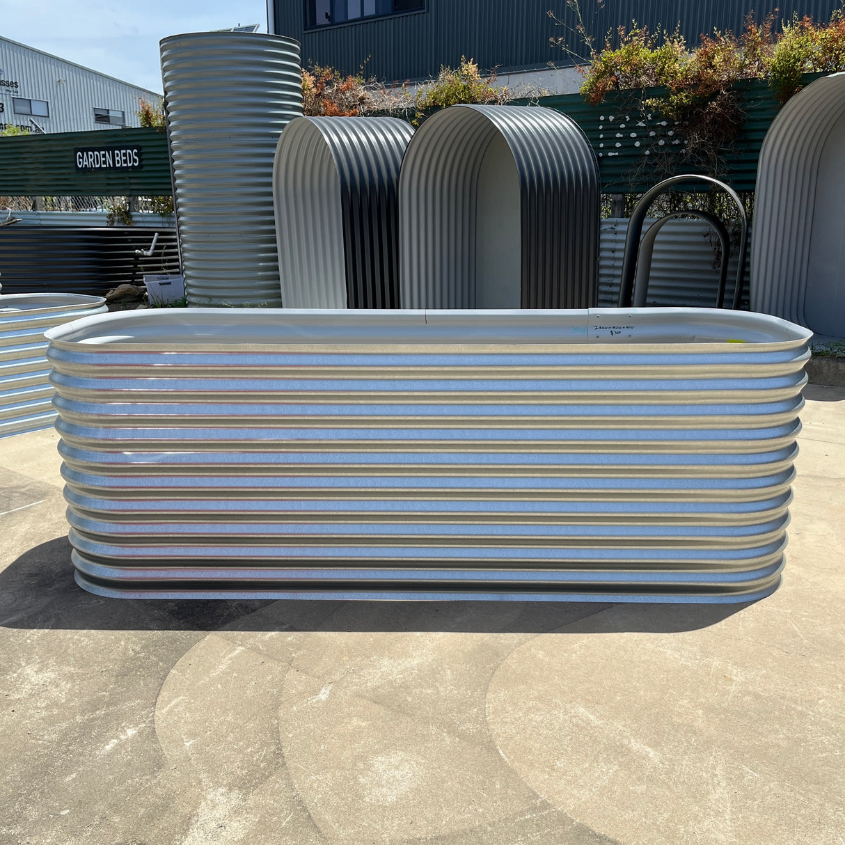 2400 x 800 x 810 Modline Garden Bed