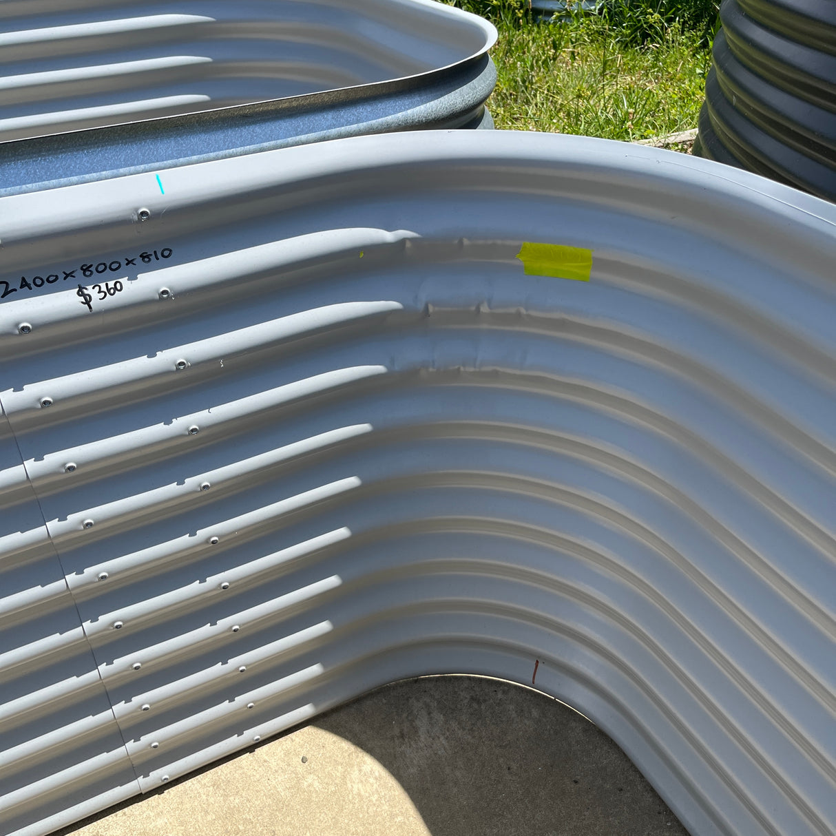 2400 x 800 x 810 Modline Garden Bed