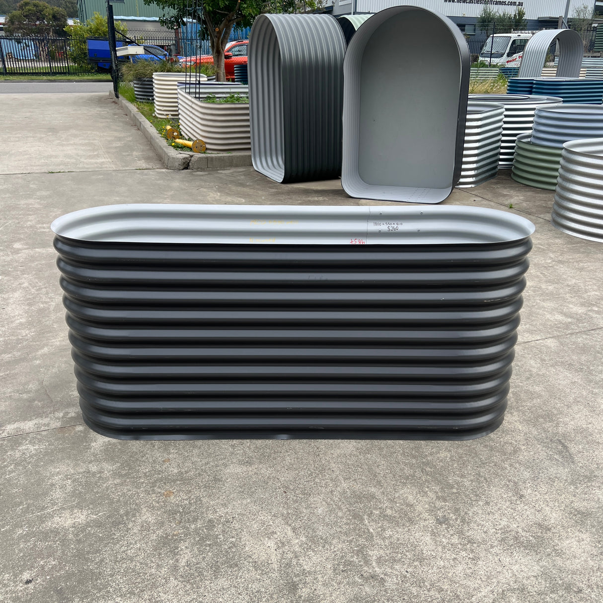 1800 x 550 x 810 Slimline Garden Bed