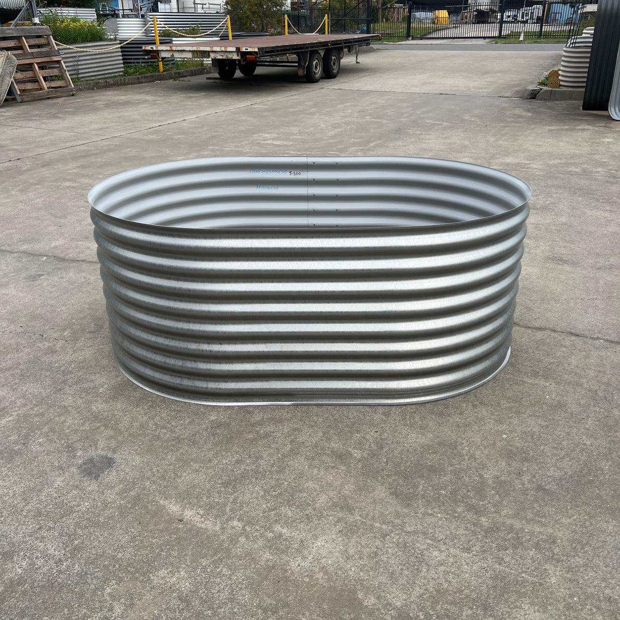1700 x 1150 x 635 Slimline Garden Bed